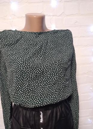 Блузка в горошок