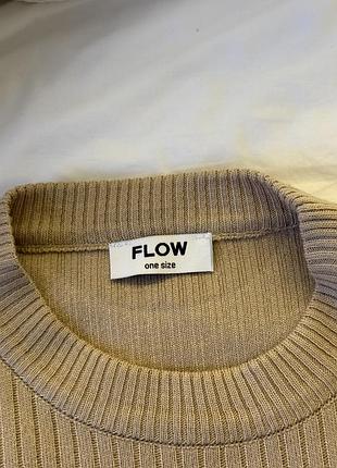 Светр flow