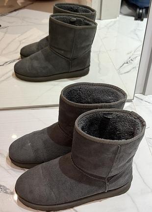 Угги серые