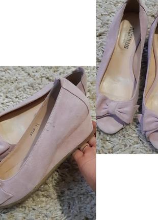 Красивые ,нежные и очень комфортные туфельки замш/кожа,  angulus, p. 35