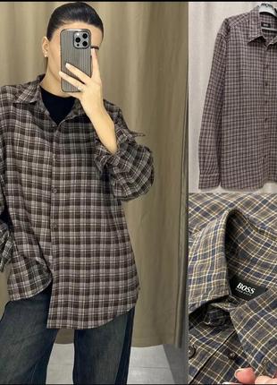 Байкова сорочка від hugo boss в клітинку