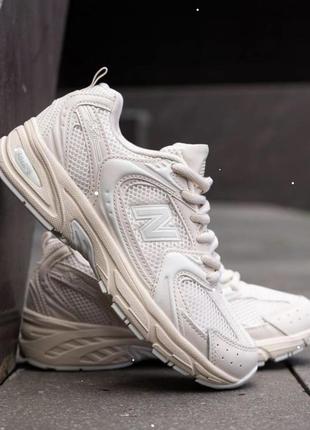 Кросівки It looks like and New Balance are set to roll out