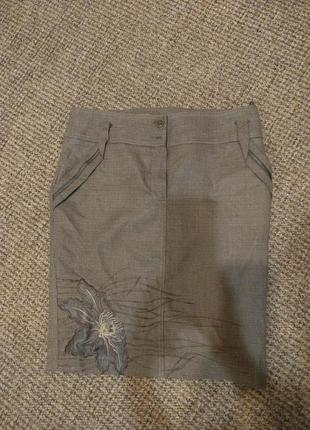 Крутезна спідниця