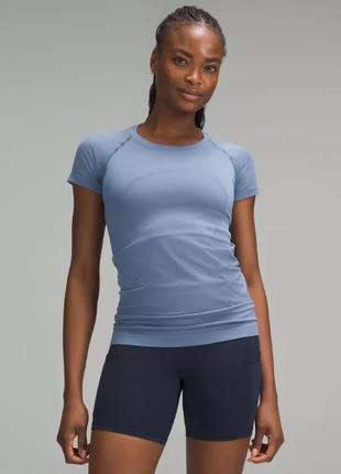 Lululemon, футболка безшовна