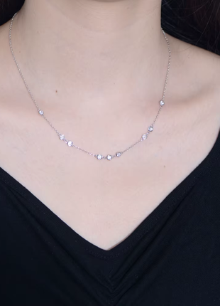 Серебряное колье с фианитами