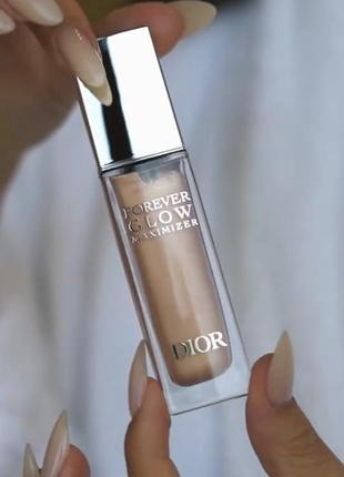 Жидкий хайлайтер pink dior