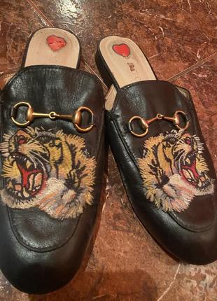 Мюли тигра натуральная кожа gucci month 25cm