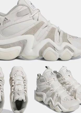 Нові теплі кросівки adidas унісекс