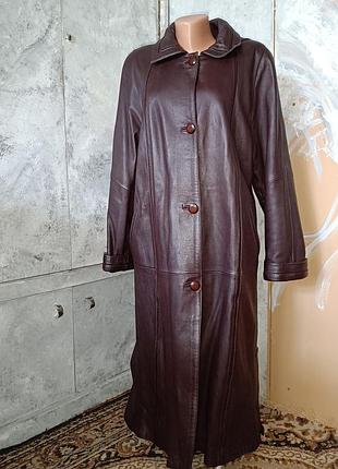 Пальто плащ кожаное valentino утеплённые винтаж