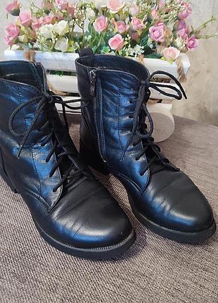 Черевики жіночі демісезонні