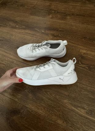 Кроссовки белые 39 размер  puma chroma puma white-metallic silver