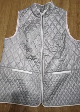 Жилет