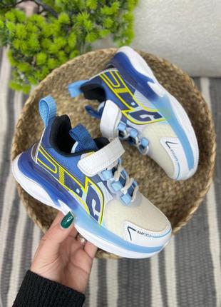 Детские кроссовки для мальчика и девочки