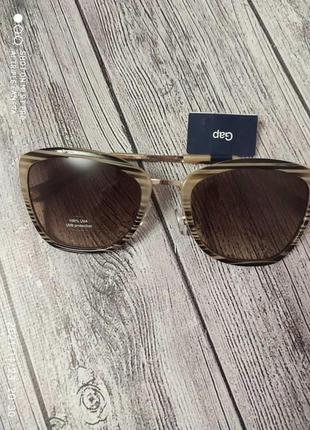 Окуляри сонцезахисні gap