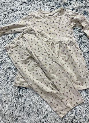 Теплый костюм на флисе для девочки 4-5 лет