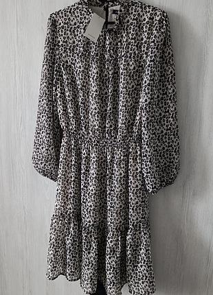 Фирменные платья. zara, reserverd.