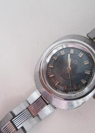 Часы женские "луч" механика. сделано в ссср. на ходу №27