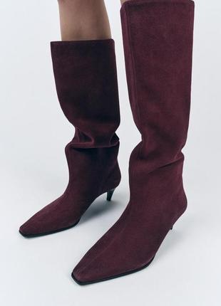 Замшевые бордовые сапоги женские zara new
