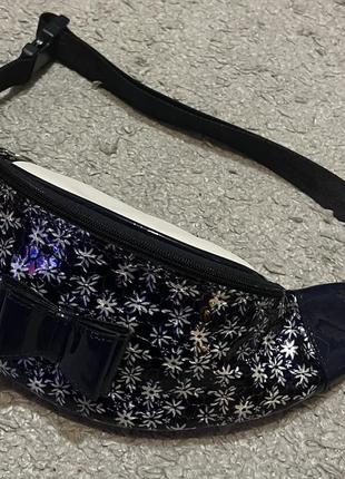 Оригинал.новая,стильная,эффектная сумка-бананка cavalinho