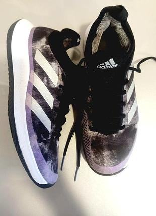 Кросівки adidas з високою підошвою, 38 р