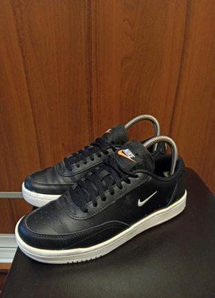 Кроссовки nike court
