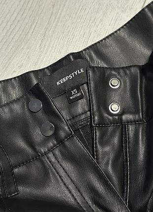 Шорти еко-шкіра keepstyle (чорні)