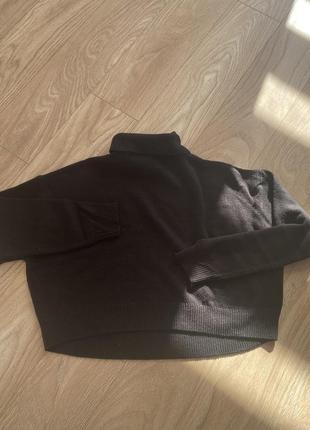 Тепла вкорочена кофта светр