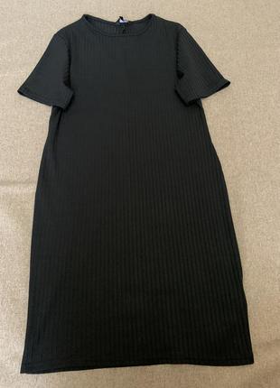 Платье в рубчик