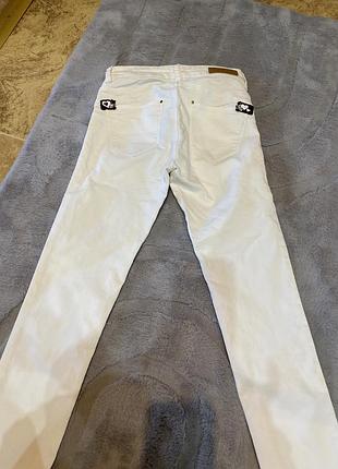 Джинсы скинни