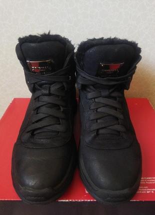 Фирменные ботинки для девочки мида!