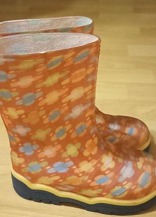 Резиновые сапоги литая, р. 26 в идеальном состоянии