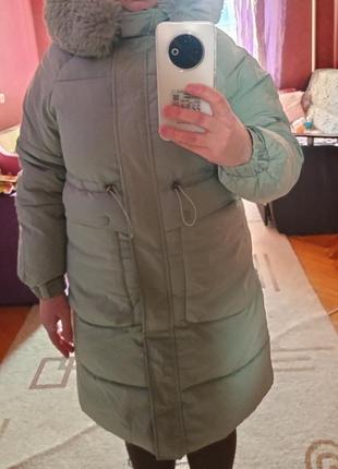 Зимове пальто. куртка. пуховик