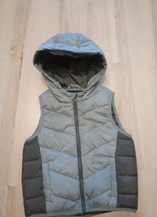 Стёганая жилетка matalan 4 года