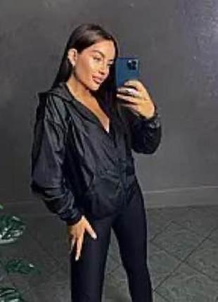 Ветровка, кофта