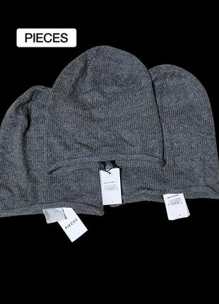 Шапка pieces