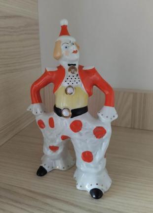 Статуэтка клоун