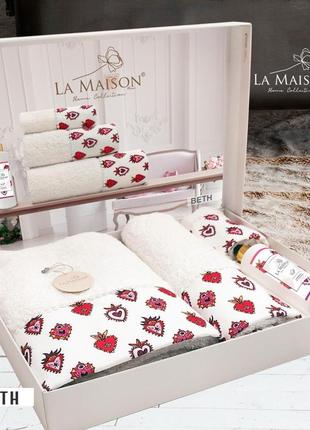 Подарунковий набір рушників la maison  з ароматом beth