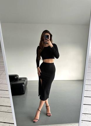 Костюм (топ и юбка)