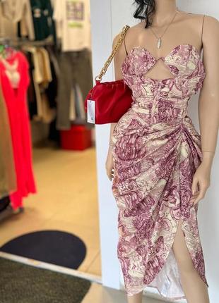 Распродажа платье prettylittlething миди драпировка6 фото