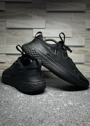 Кроссовки nike react miler . оригинал