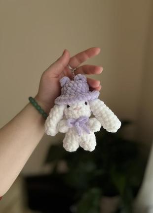Брелок зайчонок ручной работы