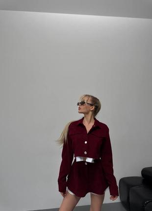 Жіночий костюм піджак та спідниця шорти