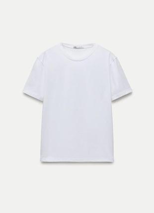 Белая женская базовая футболка zara м/l