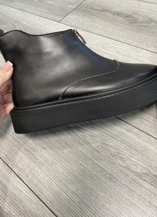 Ботинки женские