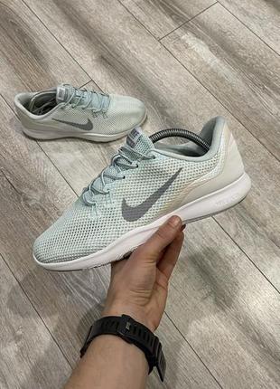 Жіночі кросівки nike flex tr 7 40.5 р.