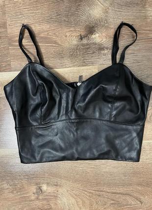 Топ з стрейч еко шкіри чорний