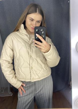Трендова курточка від zara