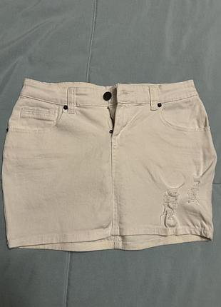 Белая джинсовая юбка