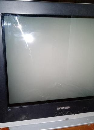 Samsung телевизор 54см 
 плоский кінескоп