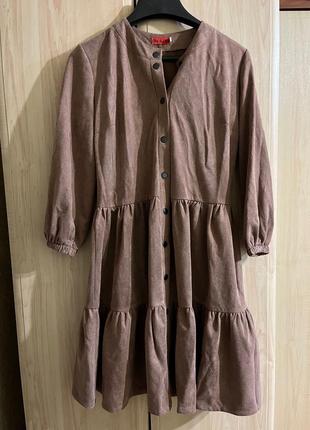 Платье вельветовое бледно-розовое